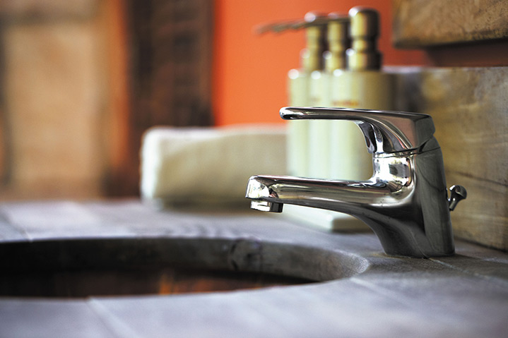 A2B Plumbers are able to fix any leaking taps you may have in Kensal Green. 